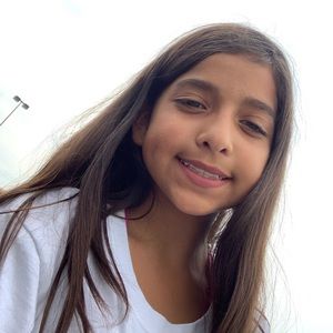 Meet your Posher, Bella